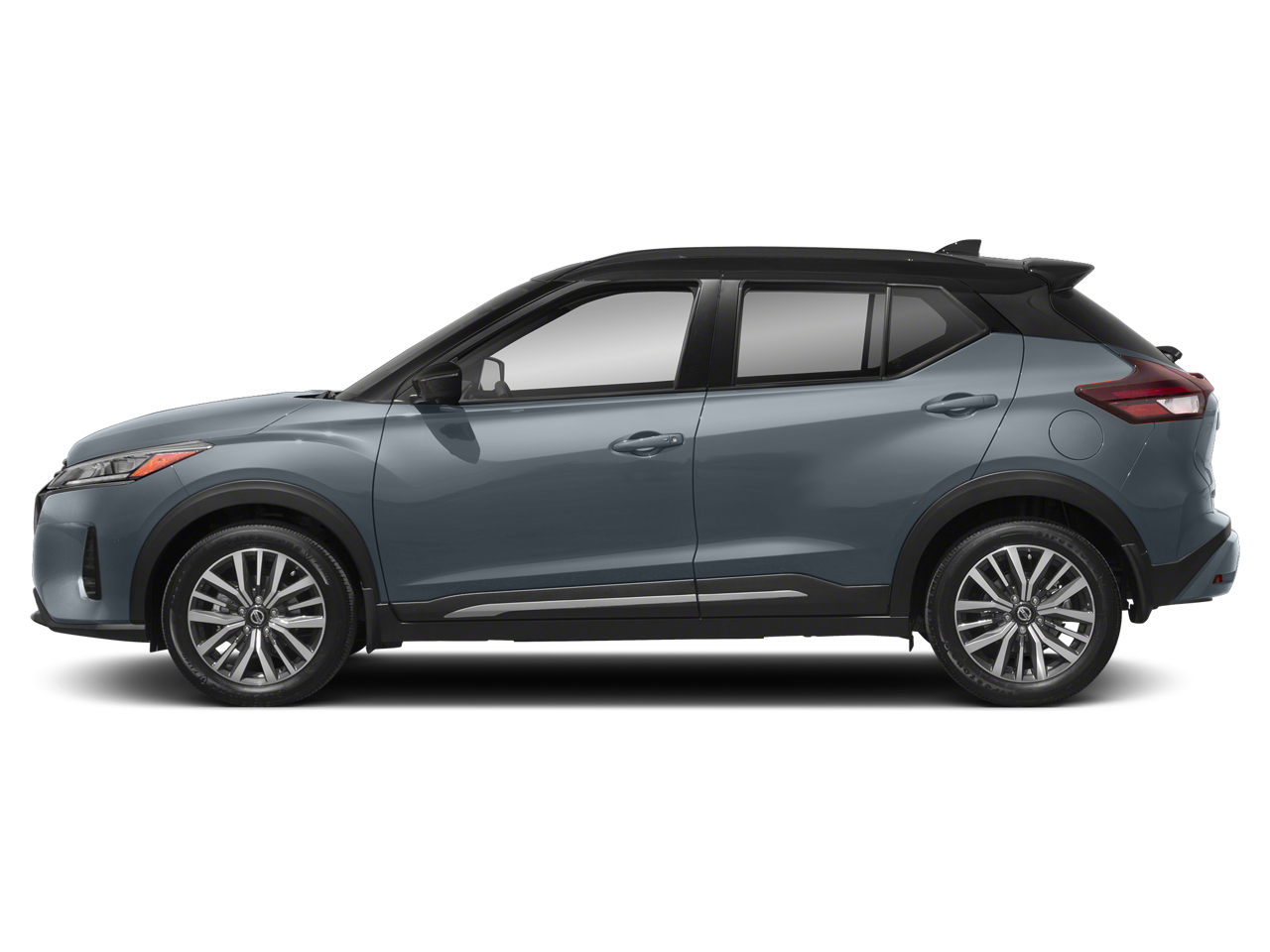 2022 Nissan Kicks SR