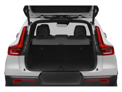 2020 Volvo XC40 Momentum