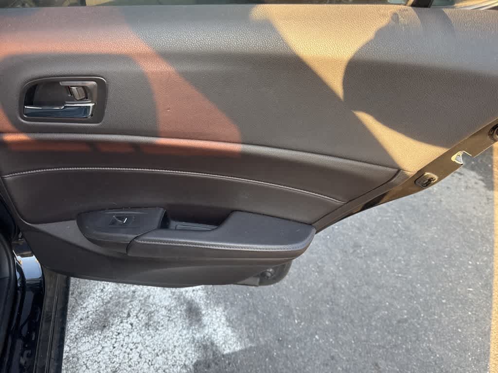 2017 Acura ILX w/AcuraWatch Plus