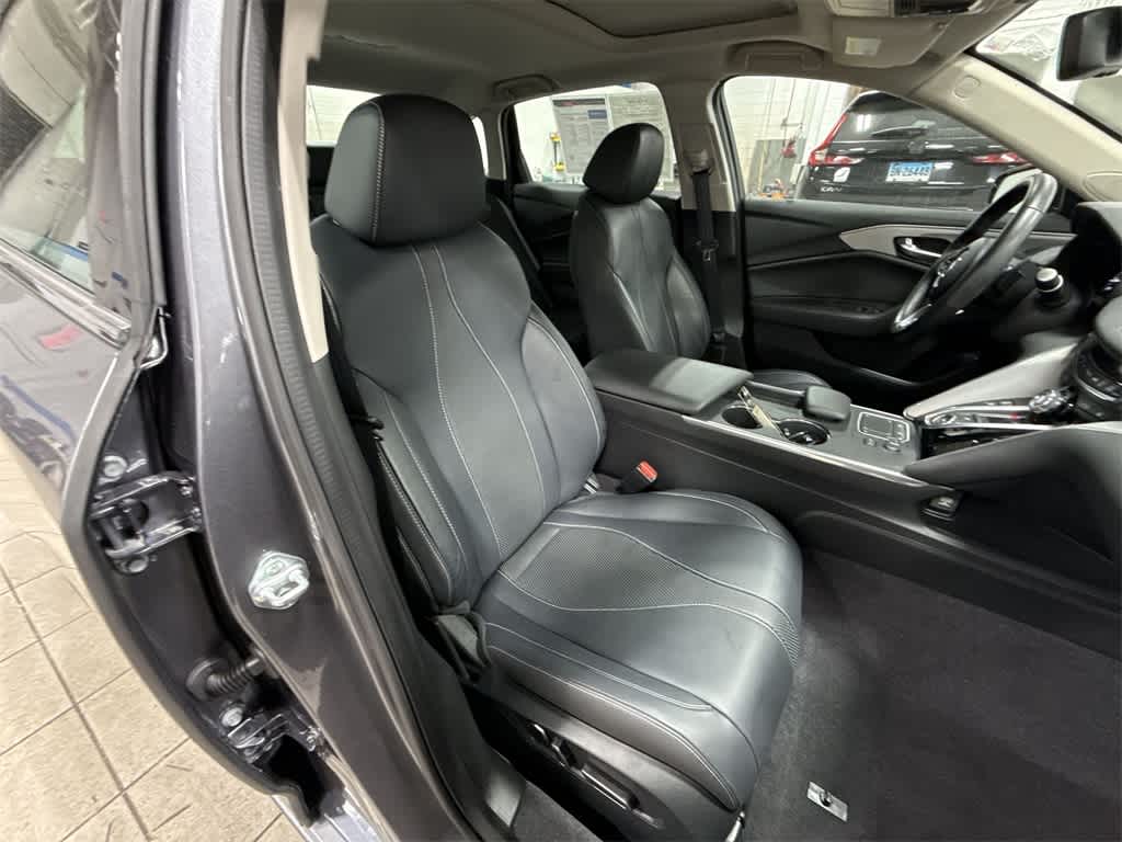 2023 Acura TLX w/Technology Package