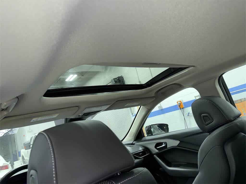 2023 Acura TLX w/Technology Package