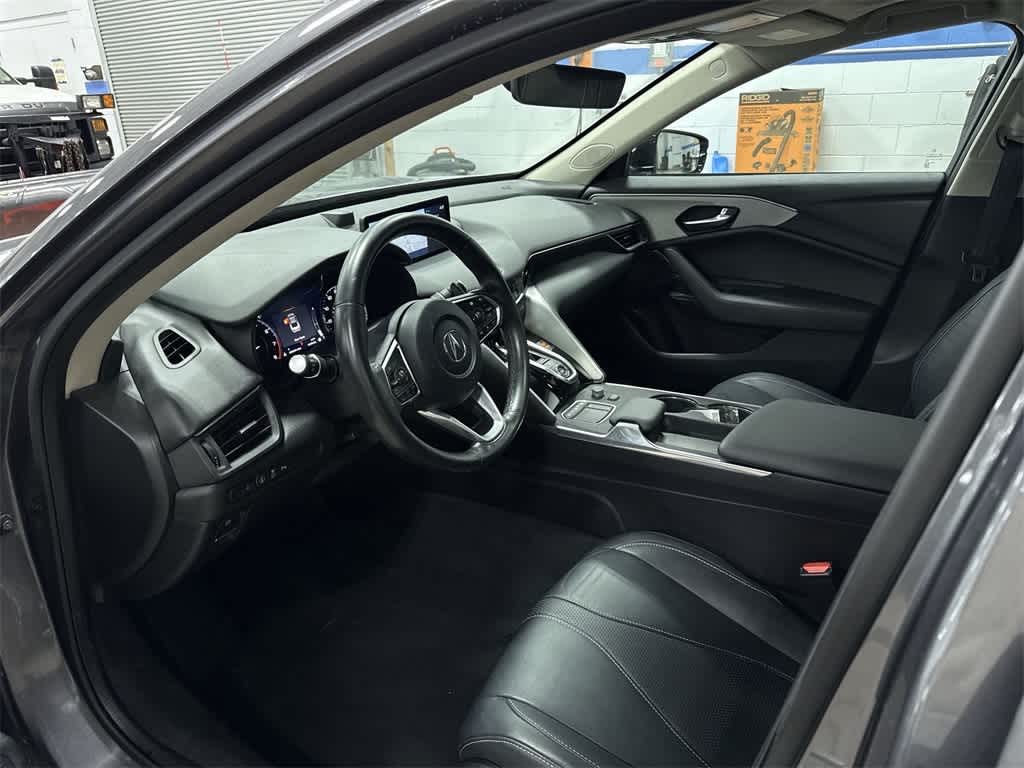 2023 Acura TLX w/Technology Package