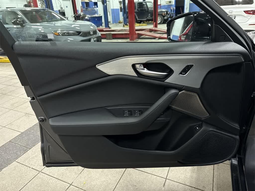 2023 Acura TLX w/Technology Package