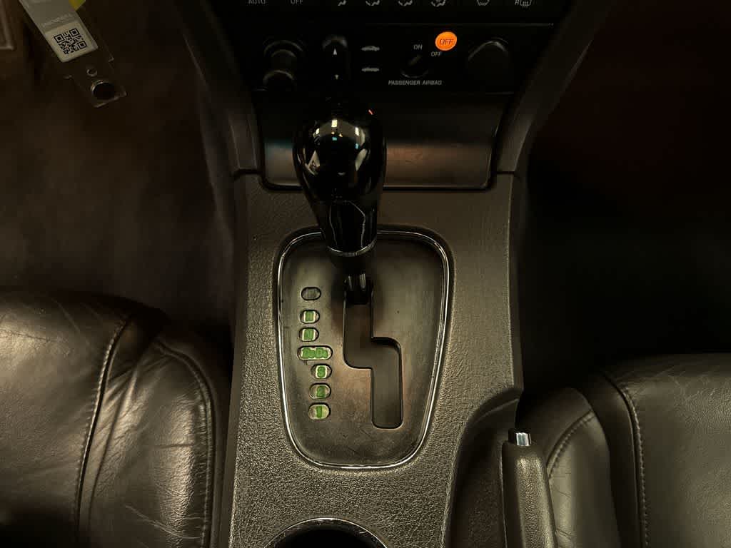 2002 Ford Thunderbird w/Hardtop Premium