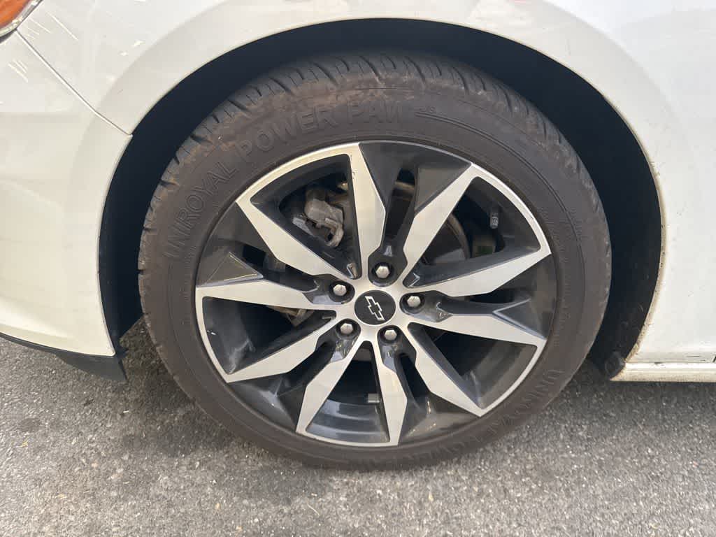 2021 Chevrolet Malibu RS