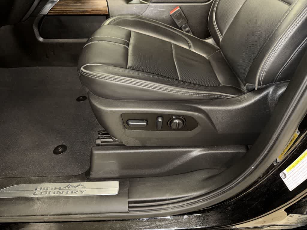 2022 Chevrolet Silverado 1500 LTD High Country