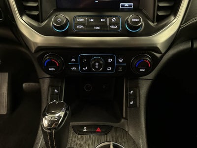 2019 GMC Acadia SLT