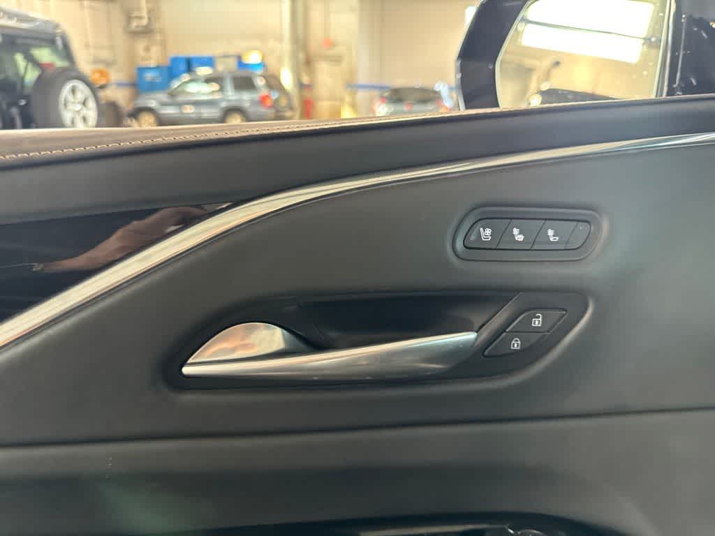 2023 Cadillac Escalade AWD V-Series