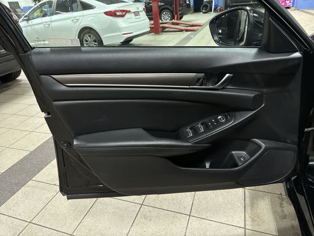 2019 Honda Accord LX 1.5T