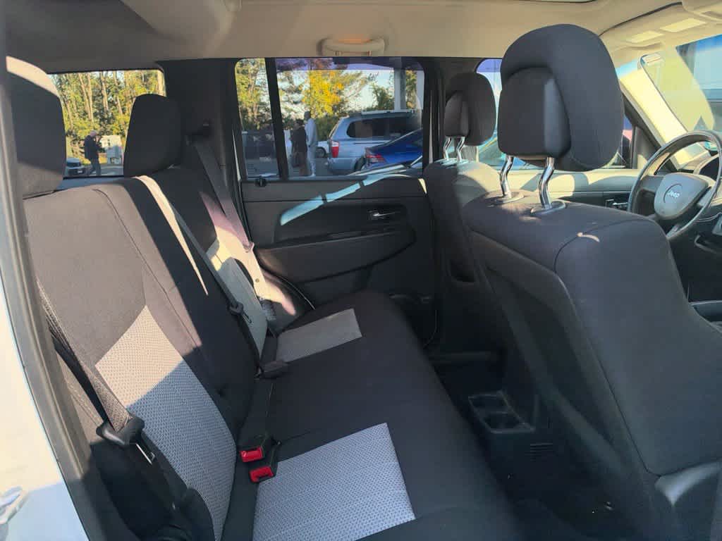 2010 Jeep Liberty Sport