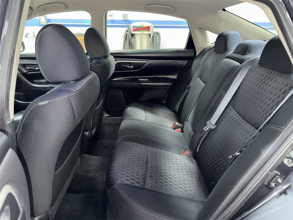 2017 Nissan Altima 2.5 SV