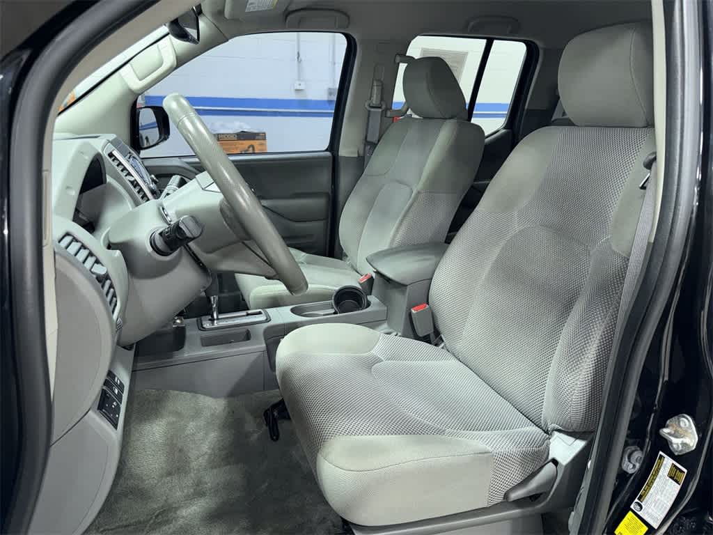 2018 Nissan Frontier SV V6