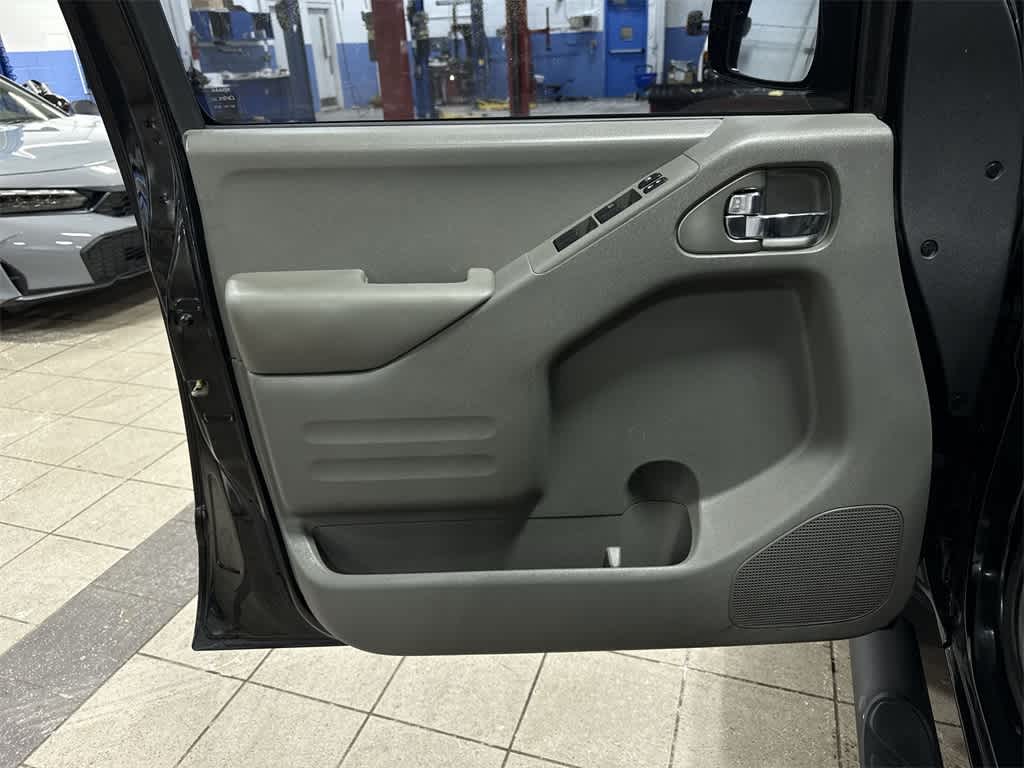 2018 Nissan Frontier SV V6