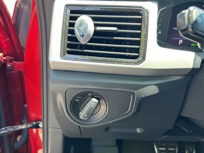 2022 Volkswagen Atlas Cross Sport 3.6L V6 SEL Premium R-Line