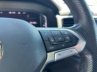 2022 Volkswagen Atlas Cross Sport 3.6L V6 SEL Premium R-Line