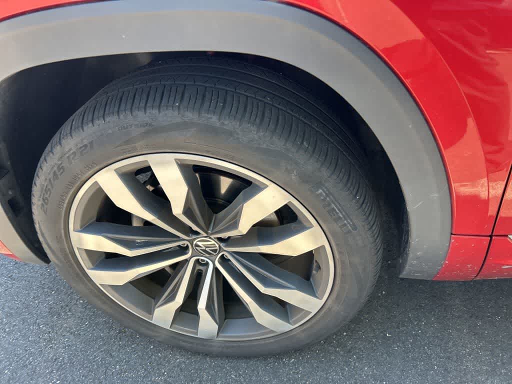 2022 Volkswagen Atlas Cross Sport 3.6L V6 SEL Premium R-Line