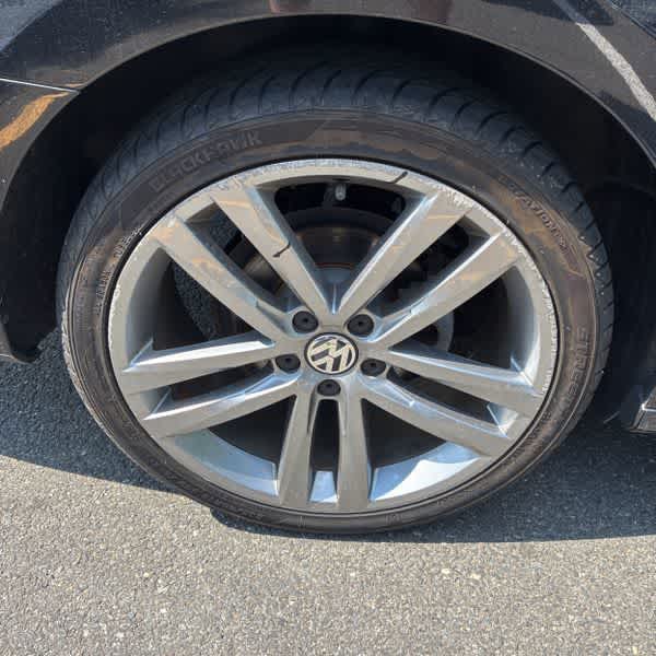 2017 Volkswagen Passat R-Line w/Comfort Pkg
