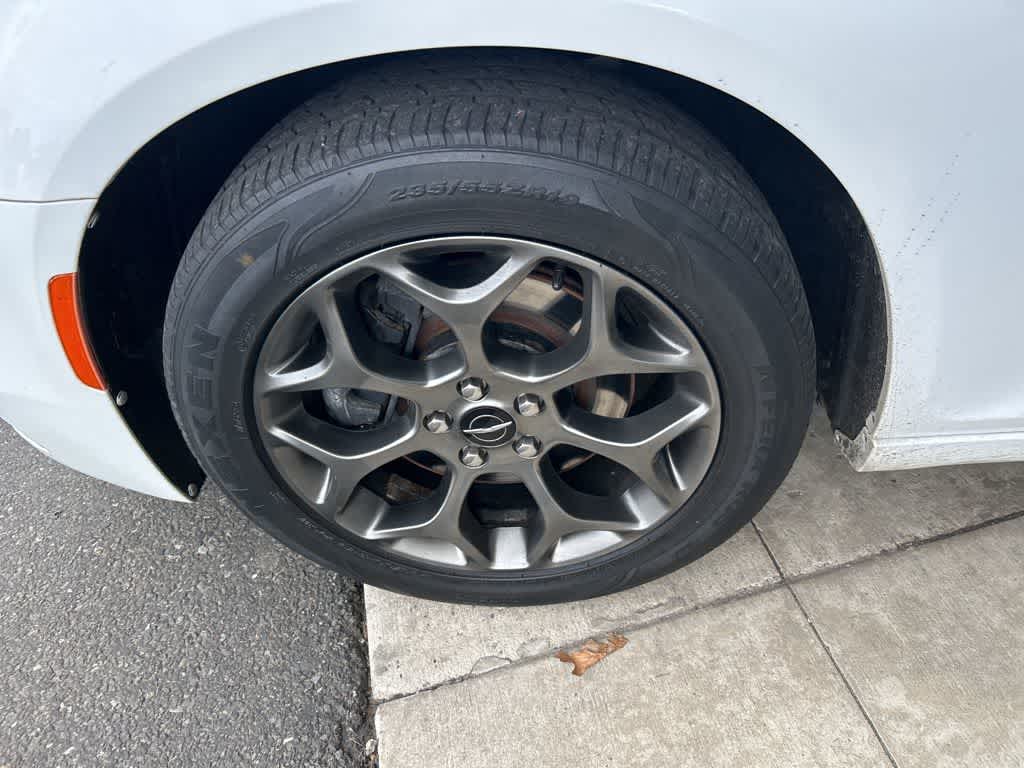 2016 Chrysler 300 300S