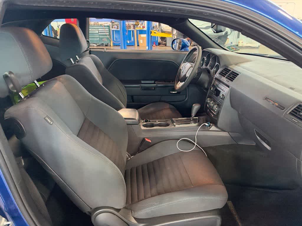 2012 Dodge Challenger SXT