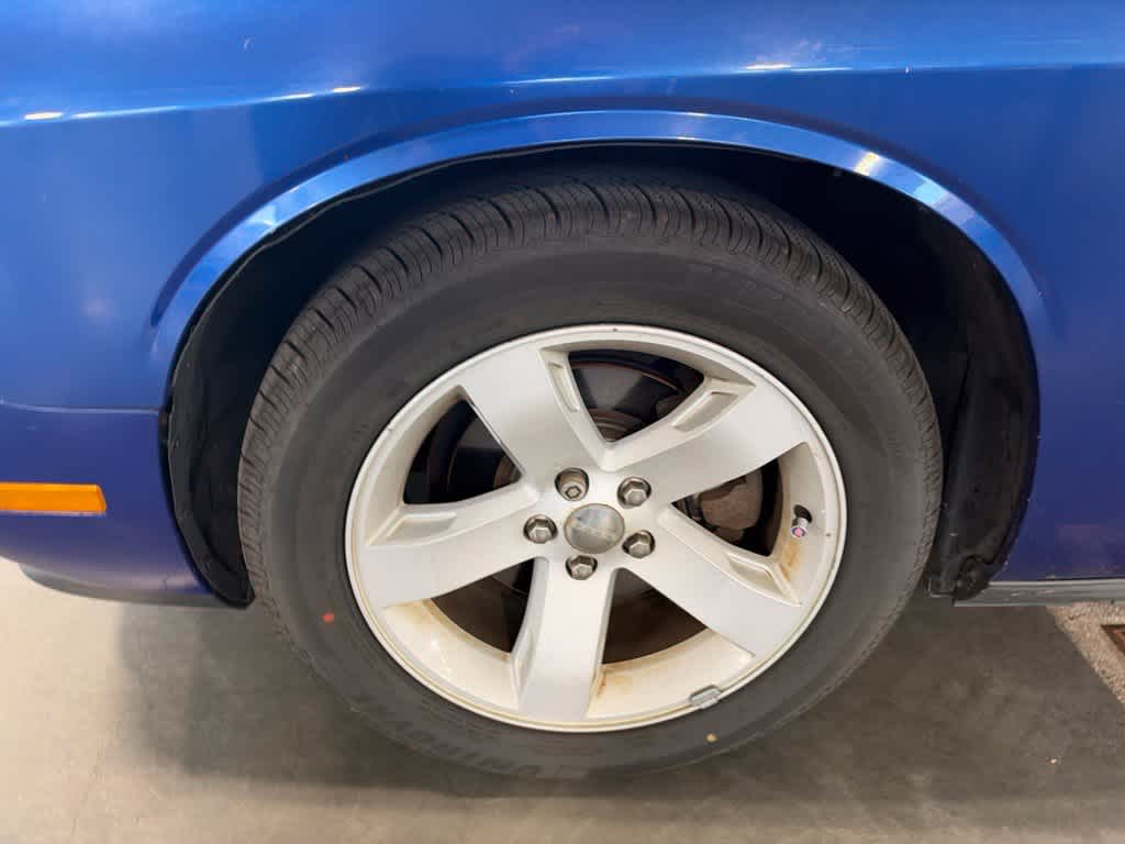 2012 Dodge Challenger SXT