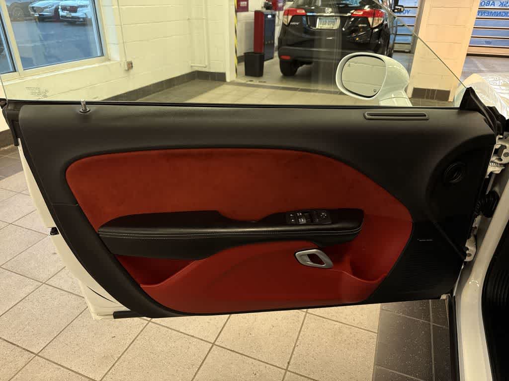 2016 Dodge Challenger SRT 392