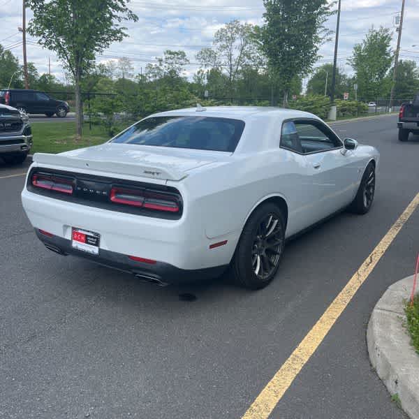 2016 Dodge Challenger SRT 392