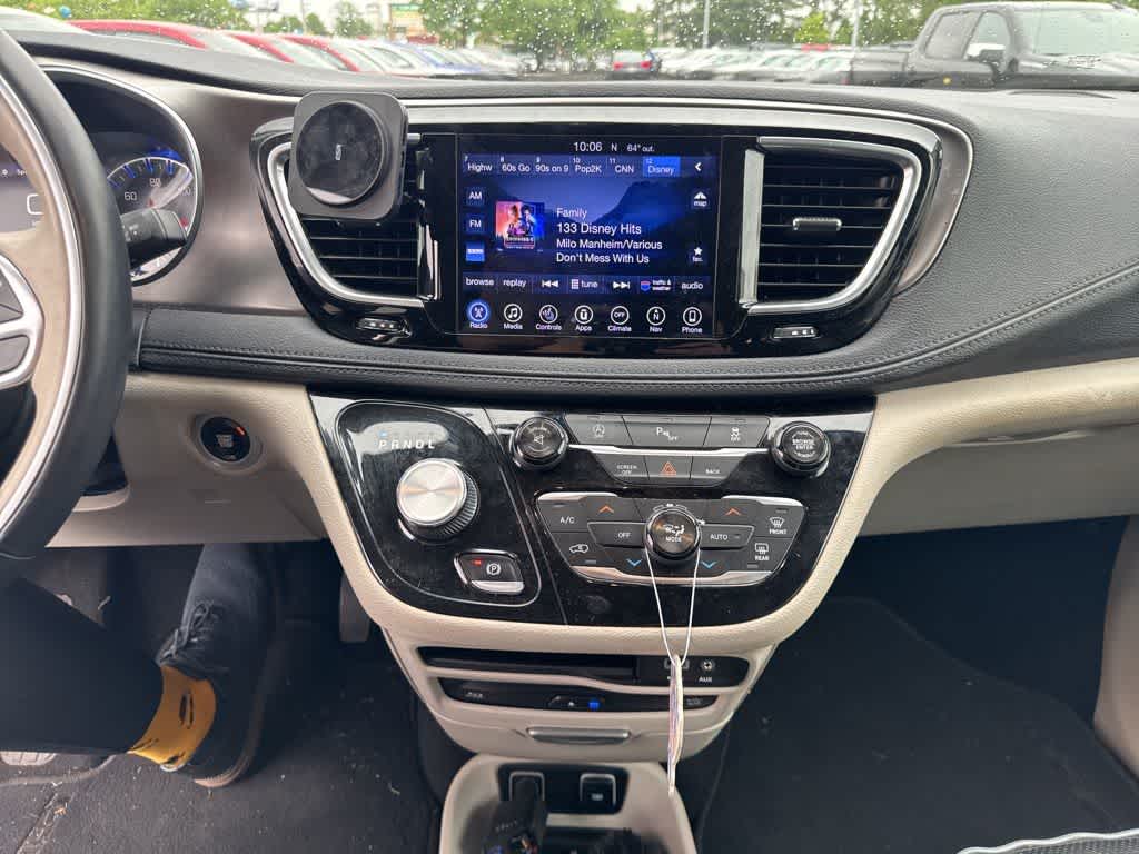 2017 Chrysler Pacifica Limited
