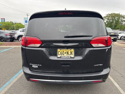 2017 Chrysler Pacifica Limited