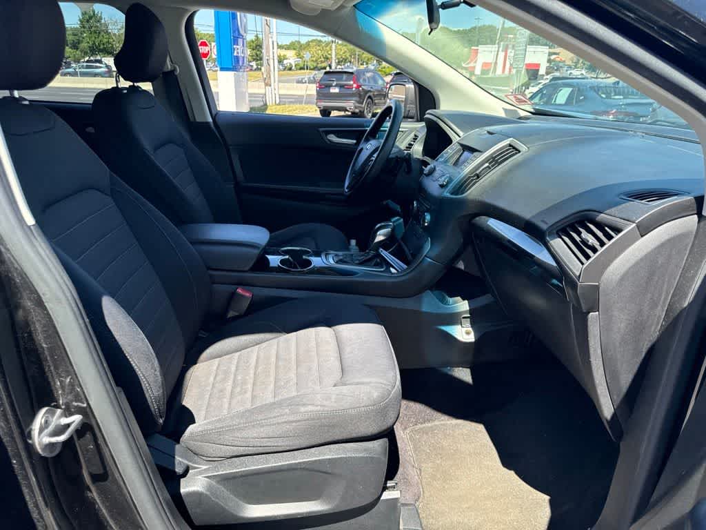 2015 Ford Edge SE