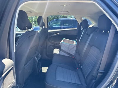 2015 Ford Edge SE