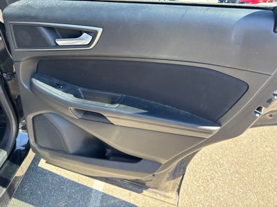 2015 Ford Edge SE
