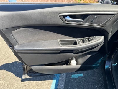 2015 Ford Edge SE