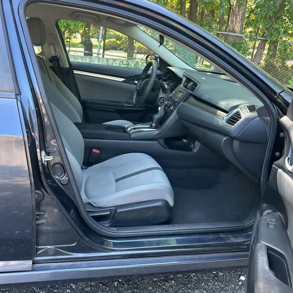 2019 Honda Civic Sedan LX