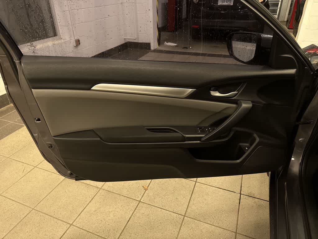 2018 Honda Civic Coupe LX-P