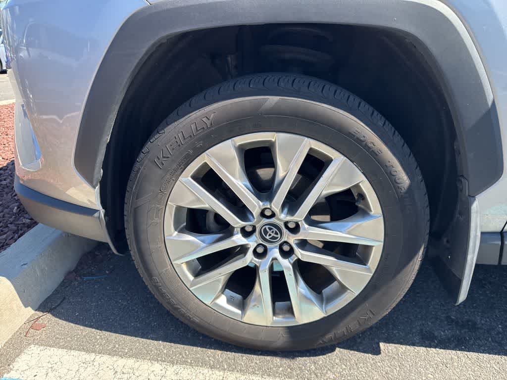 2021 Toyota RAV4 XLE Premium