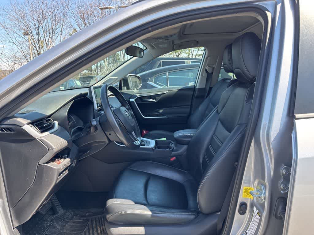 2021 Toyota RAV4 XLE Premium