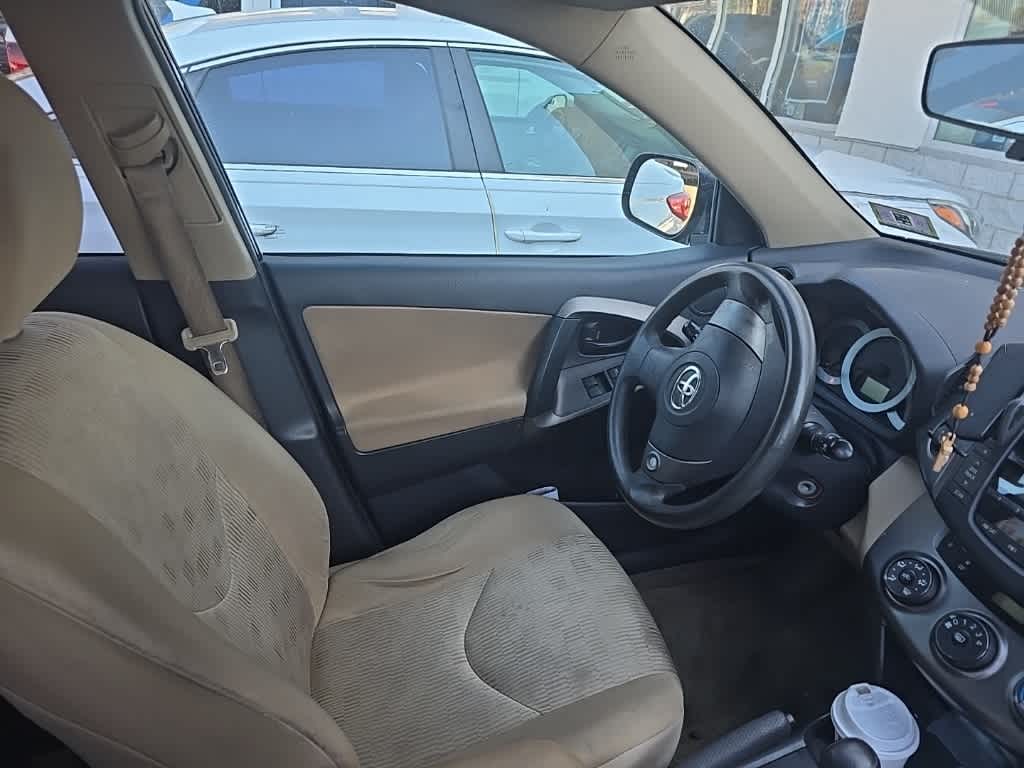 2011 Toyota RAV4 4WD 4dr 4-cyl 4-Spd AT (Natl)