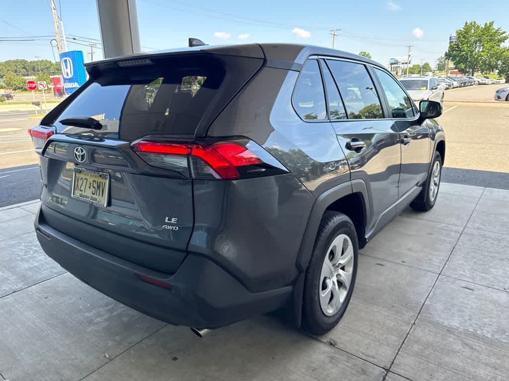 2023 Toyota RAV4 LE