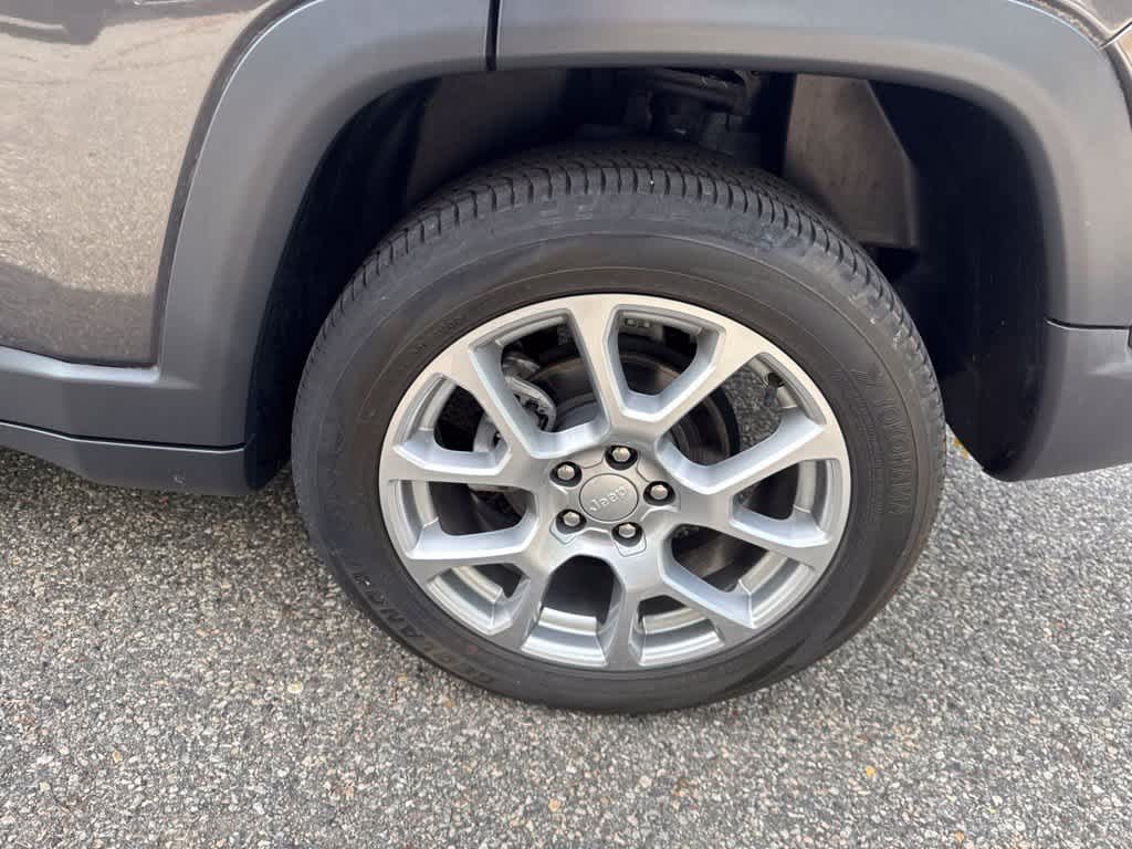 2023 Jeep Compass Latitude Lux