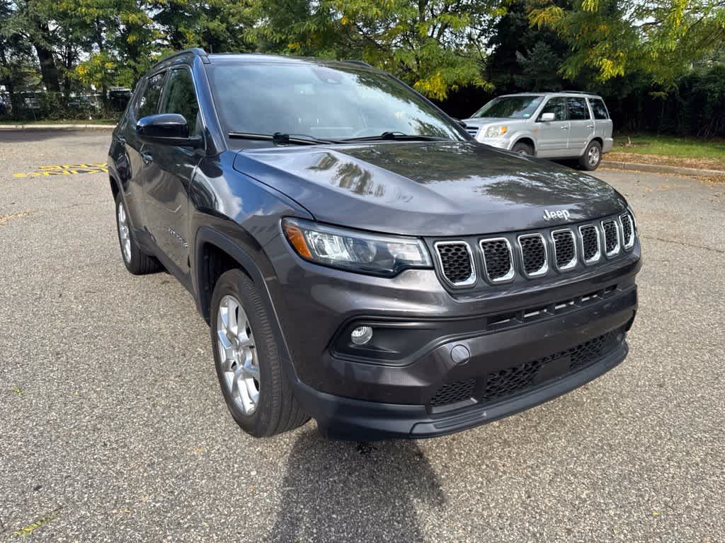 2023 Jeep Compass Latitude Lux