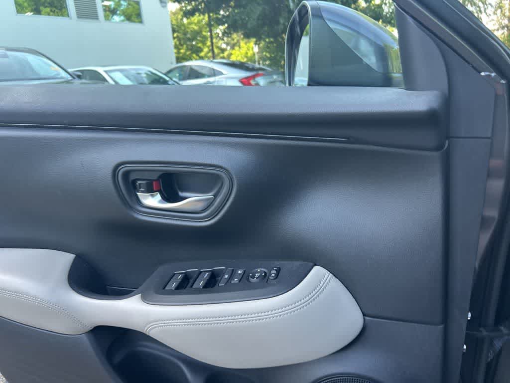 2024 Honda HR-V LX