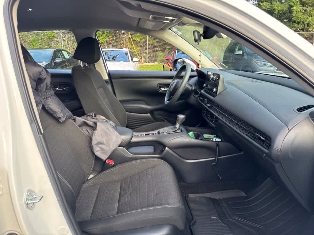 2024 Honda HR-V LX