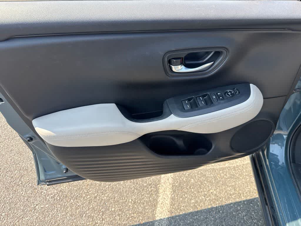 2024 Honda HR-V LX