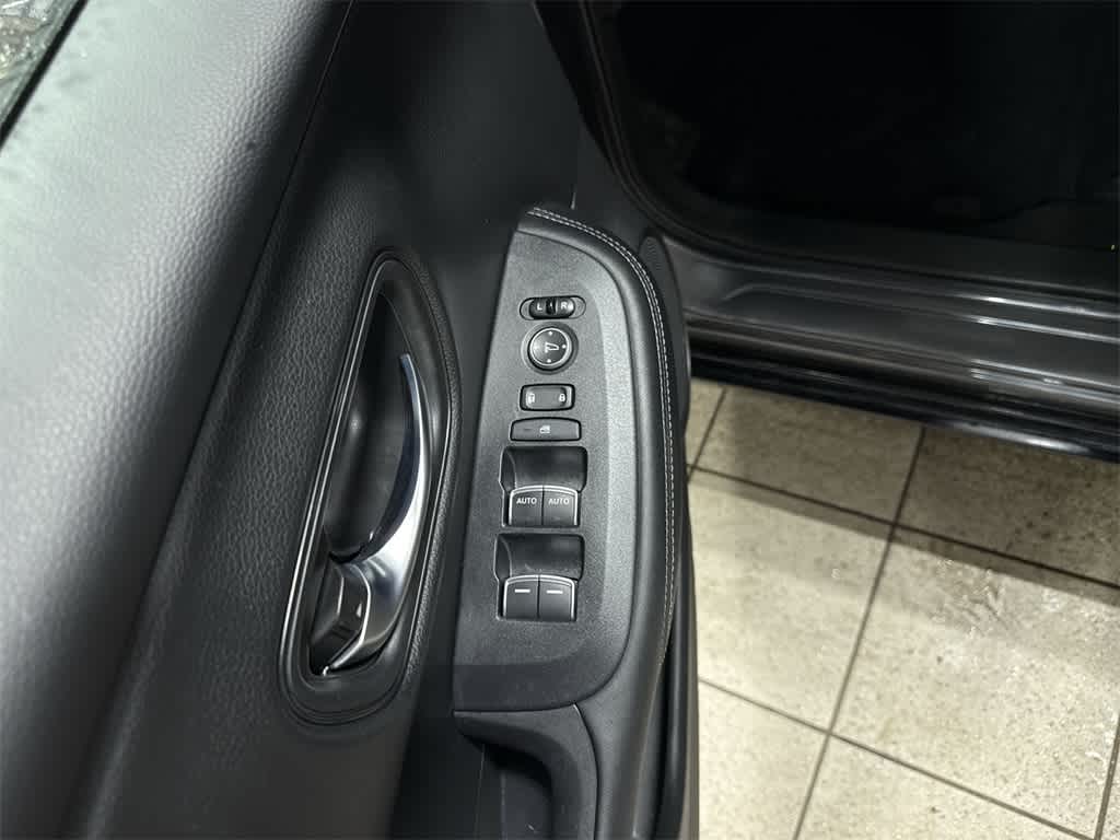 2023 Honda HR-V EX-L