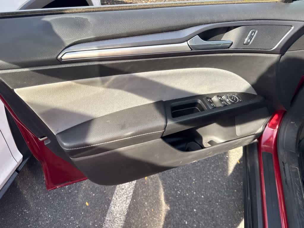 2015 Ford Fusion S
