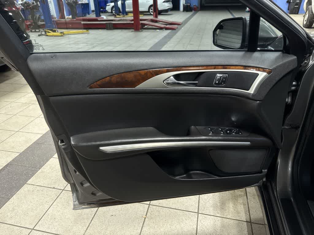 2014 Lincoln MKZ 4dr Sdn AWD