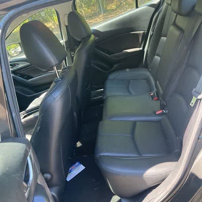 2018 Mazda Mazda3 4-Door Touring