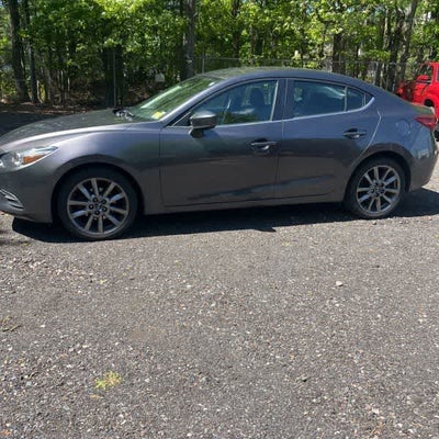 2018 Mazda Mazda3 4-Door Touring