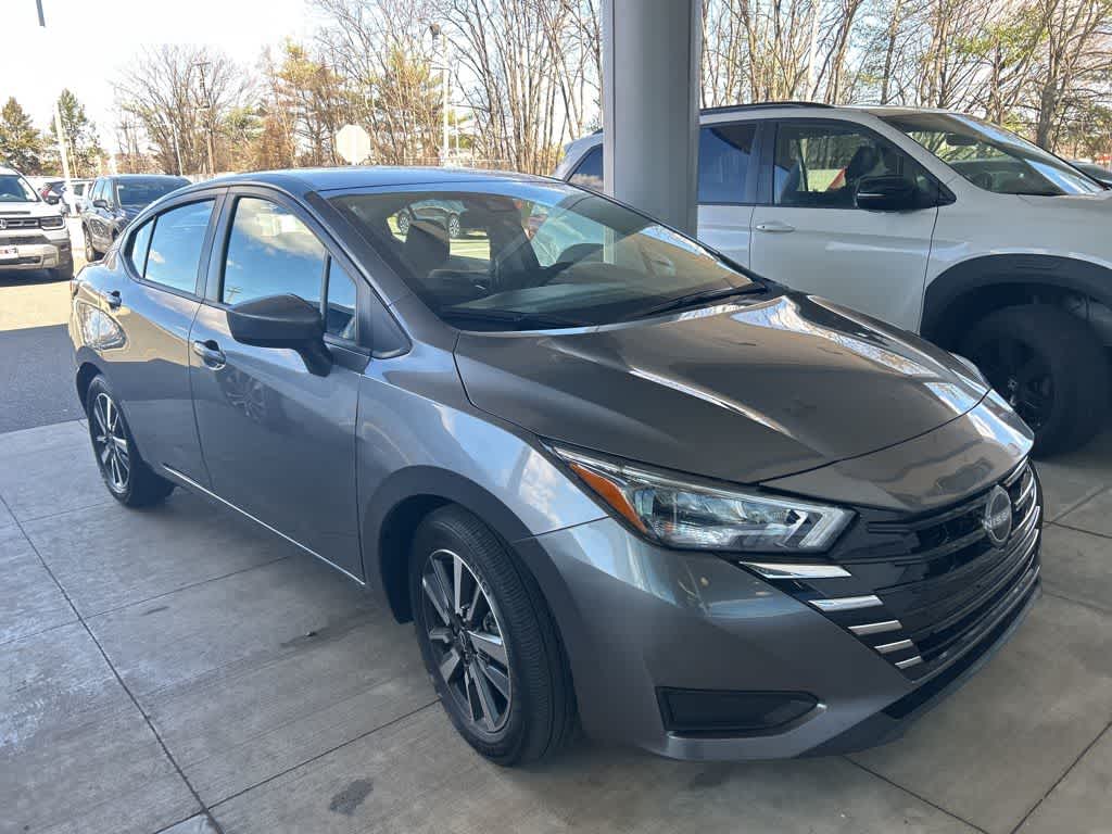 2025 Nissan Versa SV