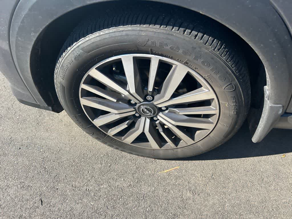 2022 Nissan Kicks SV